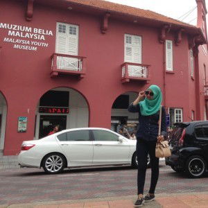 Ayu Levia Tryana profile icon