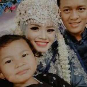 Ani Fatul Ariyani profile icon