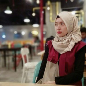 reni setiawati profile icon