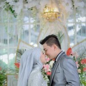 Nia Fitri profile icon