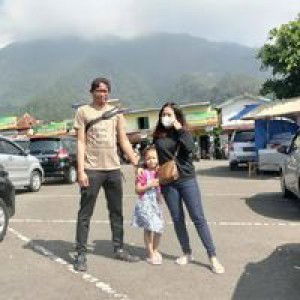 Ayu Sepvianti profile icon