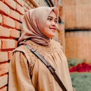 Erni Ardianti profile icon