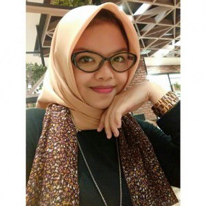 Reina Arintha profile icon