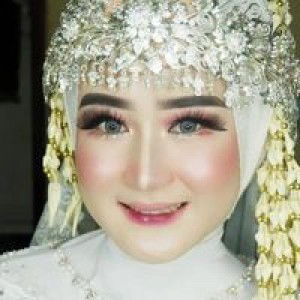 Ayu Rahmaningsih profile icon