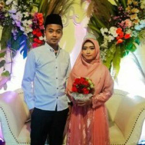 Ana Agustin profile icon