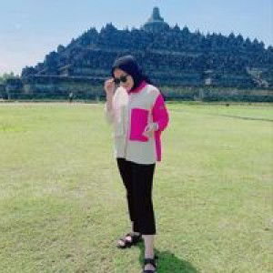 Artika Yulia Sari profile icon