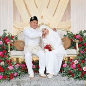 Muna Najwa Kamaru profile icon