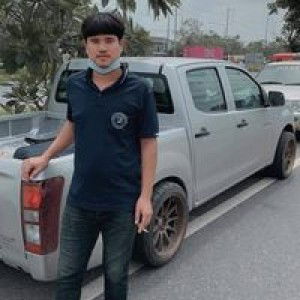 เติ้ล' อภิรัฐ profile icon