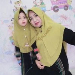 Dwi Marta prastiani profile icon