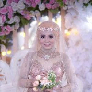 Silvia Gustiyanti profile icon