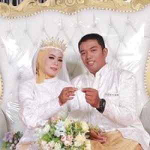 Neneng Hariyani profile icon