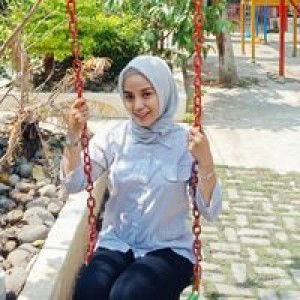 Santi Zulfiqar profile icon