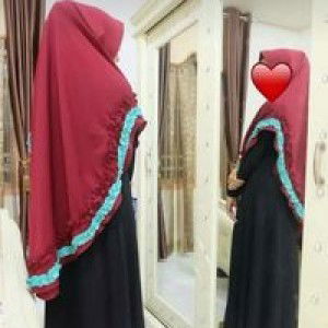 Devi Wahyuni profile icon