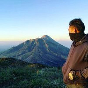 Nur Rokhman profile icon