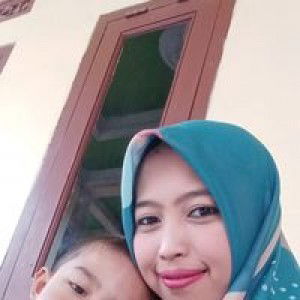 Luthfiana Sari profile icon