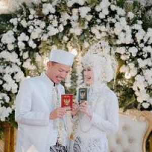 Siti Nurhasanah profile icon