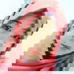 tri indah profile icon