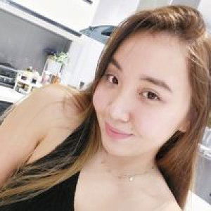 KC Villamil-Flores profile icon