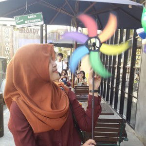 Santri Ningthias profile icon