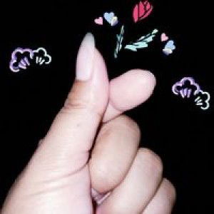 Santi Nopiyanti profile icon