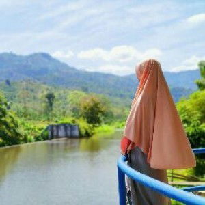 Lulia Dwi Nirmala profile icon