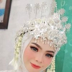 Anisa Aprilia profile icon