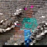 Selvi Yanti profile icon