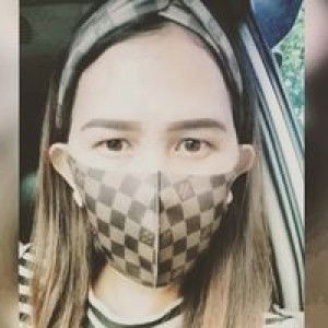 Christy Jellizty Worotikan profile icon