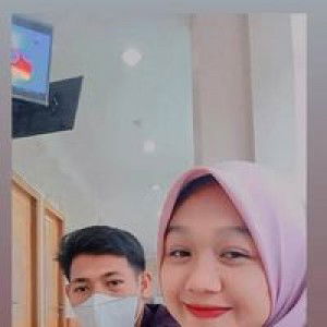 InTan Febri profile icon