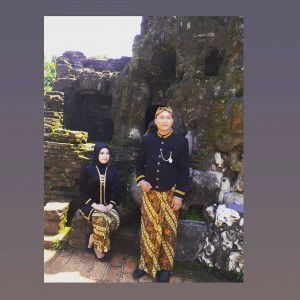 Ayu Rizky Lestari profile icon