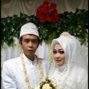 Dessy Apriliani Jaya profile icon