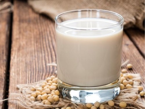 Soy milk in pregnancy: benefits & side effects