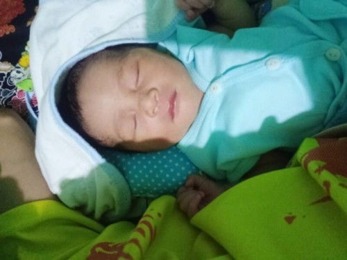 alhamdllah lahir dengan selamat🥰🥰