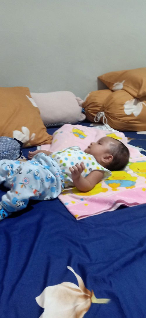 bayi 2 bln sdh bisa apa aja bund?