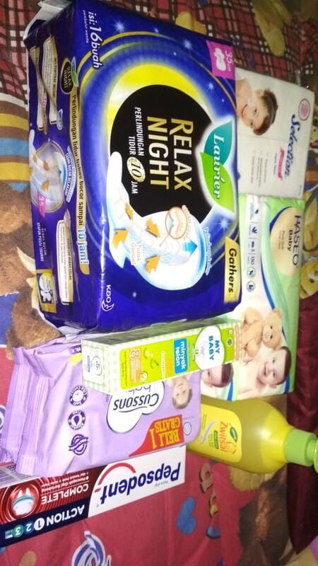 Perlengkapan baby dan ibu melahirkan