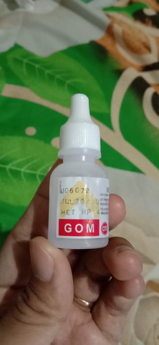 Bayi sariawan di langit" mulut