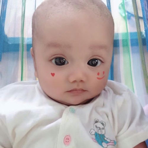 Da be nha em khoc dem roi lai con bu it co con Mom nao giong con em ko a chi cho em cách de be het khoc dem vs a