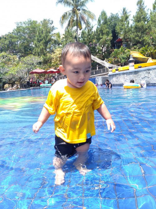 ANAK 1 TAHUN 7 BULAN SUKA MARAH2 DAN MEMUKUL