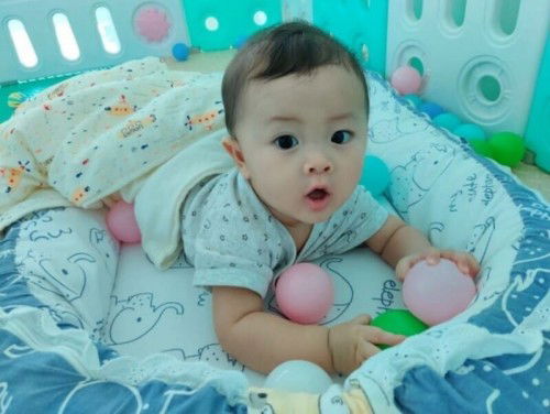 เพื่อนๆ ที่คลอดเดือน ก.พ. 63 พัฒนาการไปถึงไหนกันบ้างแล้วคร้าบ