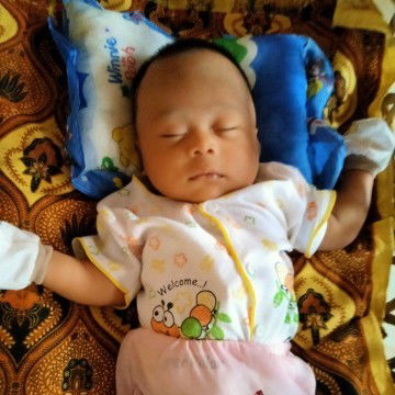 apakah kepala bayi saya lonjong