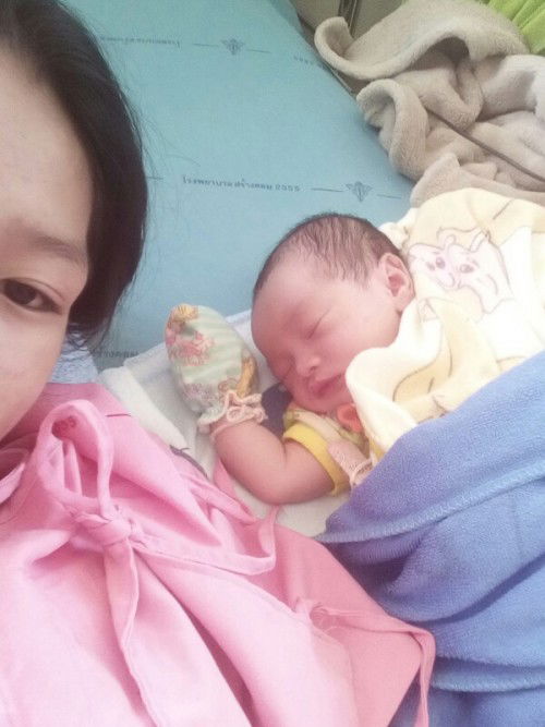 เด็ก1อาทิตคั้บ