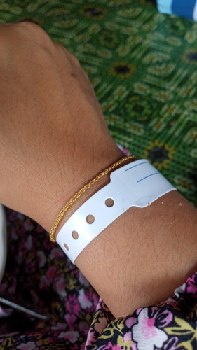 Gelang putih