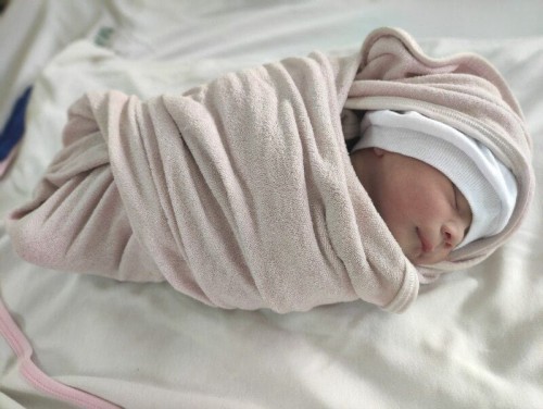 Late upload
Jan. 14,2021 ko nailabas si baby Kathy ko .. ❤️❤️💞💞