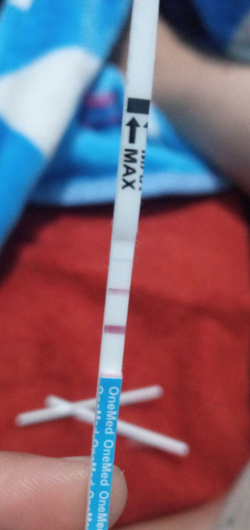 Ingin tanya dong..  hubungan intim ktika hamil muda boleh ga sih ?? Atau gimana .. ada yang tau bun?