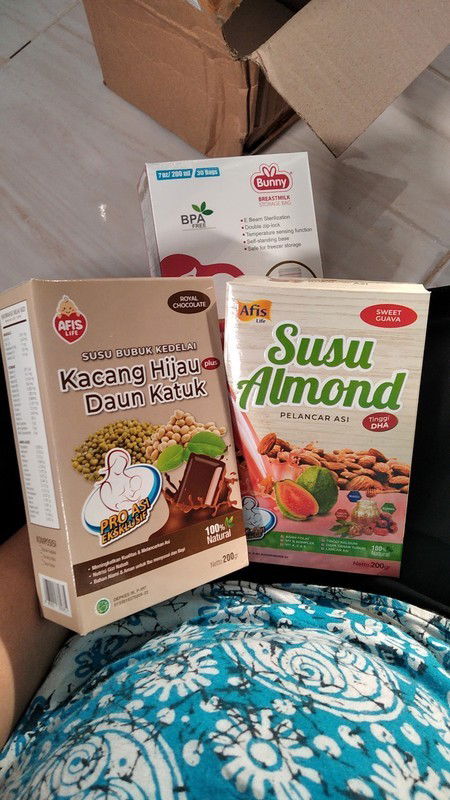 Alhamdulillah, hadiah tukar poin redeem reward Paket Ibu Menyusui dari TAP akhirnya sampai ke Aceh😍