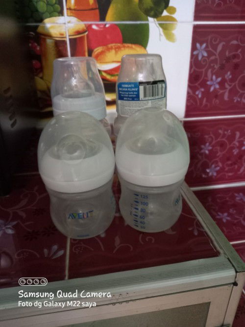 Jual preloved botol avent karna lg butuh
