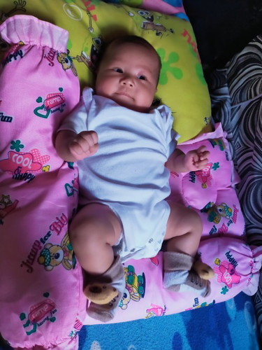 Gaano kadalas mag poop ang 2 months kapag mix (breastfeed at formula)