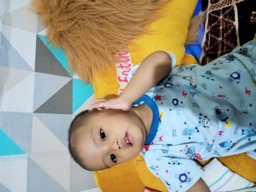 Belajar jalan di usia 1 tahun