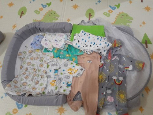(SOLD)Jual Preloved Kasur Omiland + Baju Bayi