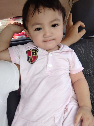 Hai..boleh share sikit tips utk kurngkan berat bdn anak tk?anak sy umr 1th8bln.berat da 14kg.😥